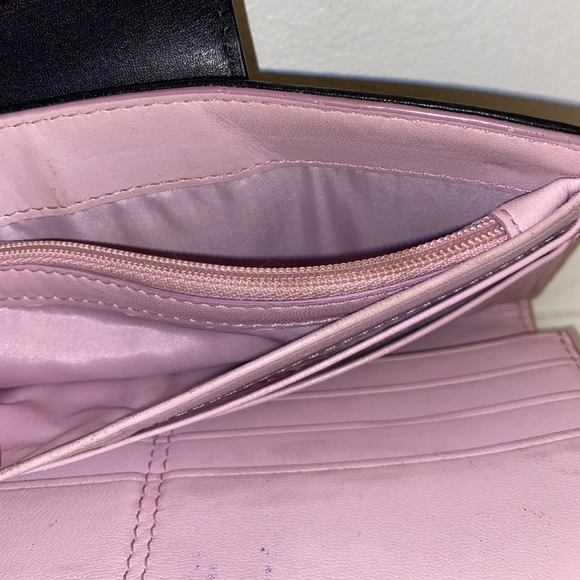 COACH clutch wallet with snap closure.  Approx 3x7.  Black and gold - Picture 3 of 8